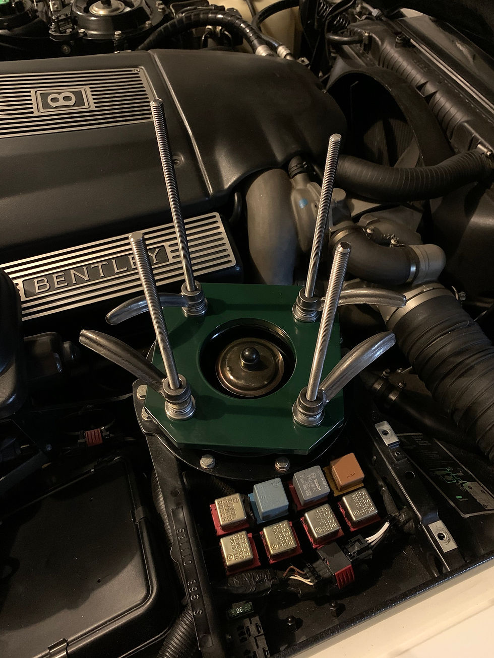 SY/SZ Silver Spirit/Spur Spring Compressor