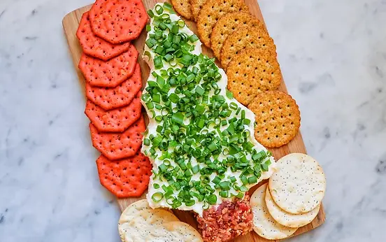 Lindy's Bacon and Onion Cheese Spread