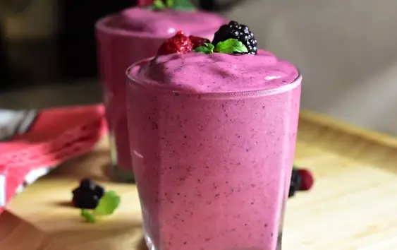 Raspberry Blackberry Smoothie