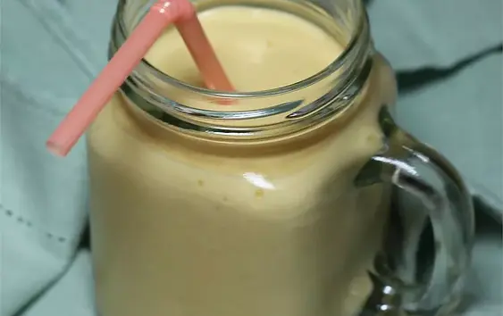 Creamy Mango Smoothie