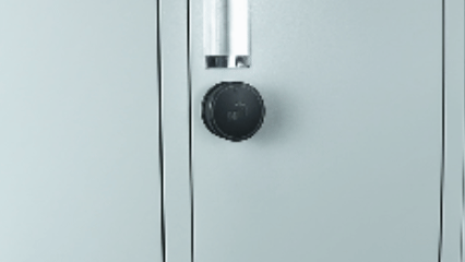 JPG-Use a smartphone with the Kenrone app to unlock the NFC cam lock