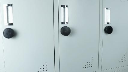 Use a smartphone with the Kenrone app to unlock the NFC cam lock.gif