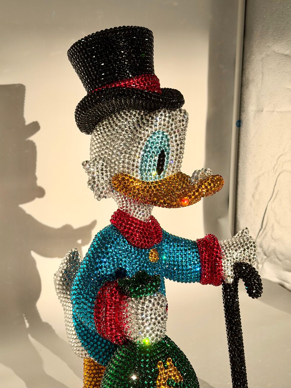 Thumbnail: Okyes - Scrooge Mcduck Money Bag Blue/Red Edition (Crystal Collection)