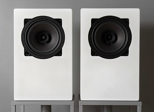 ECOBOX Slim 8 compact affordable high-end loudspeakers