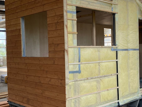 Breathable timber wall construction used in an Escapehouse compact building
