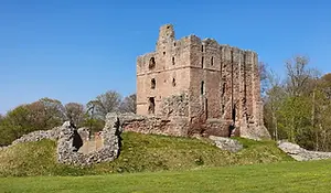 Norham Castle, Discover, England Guide