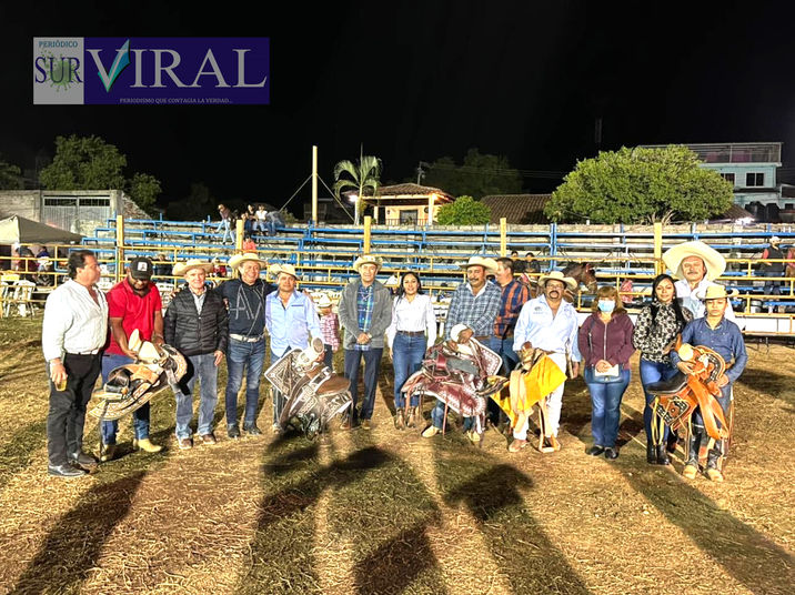 #Amatepec: SE SOLTARON LOS CABALLOS