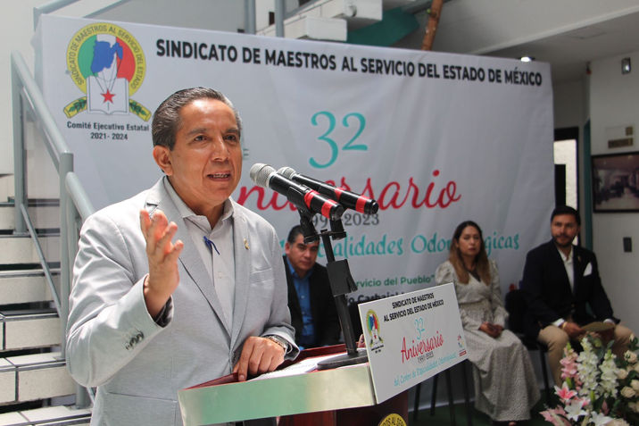 #SMSEM: MAESTROS MEJORAN SUS SONRISAS