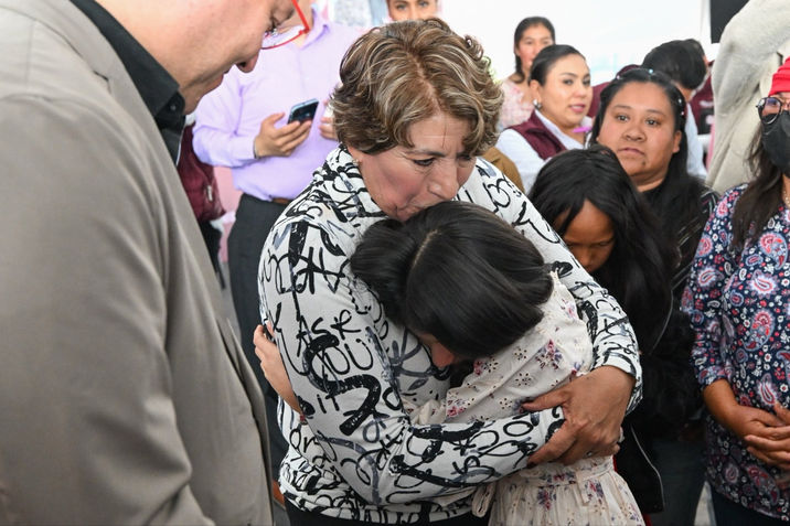 DELFINA, ENTRE LAS MEJORES 10 DEL PAÍS