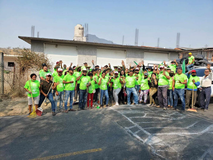 #Luvianos: EDDER CIERRA CAMPAÑA Y MARCA DIFERENCIA