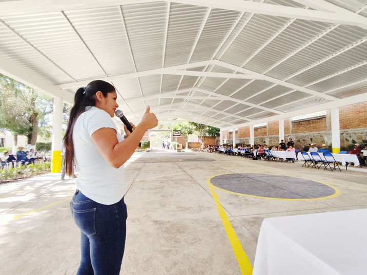 #SanSimónDeGuerrero: Construyen impresionante techumbre