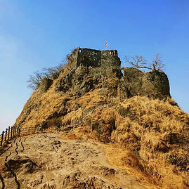 Avchitgad Trek with Mumbai Trekkers