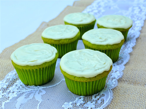 Watermelon Cupcakes with White Chocolate