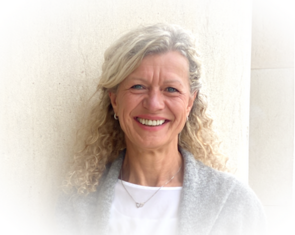 Tanja Vießmann-Schmell_edited_edited.png