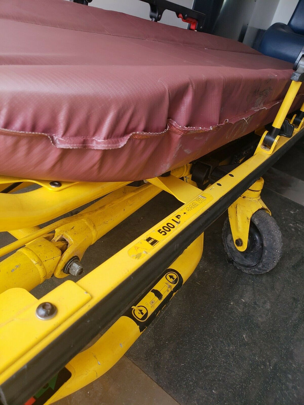 Thumbnail: Stryker EZ Pro Stretcher