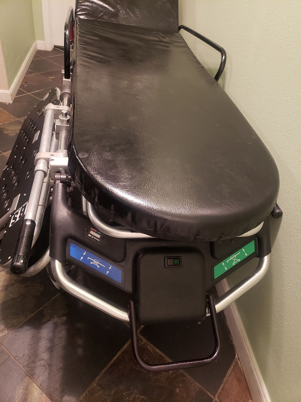 Thumbnail: Ferno PowerFlexx Stretcher