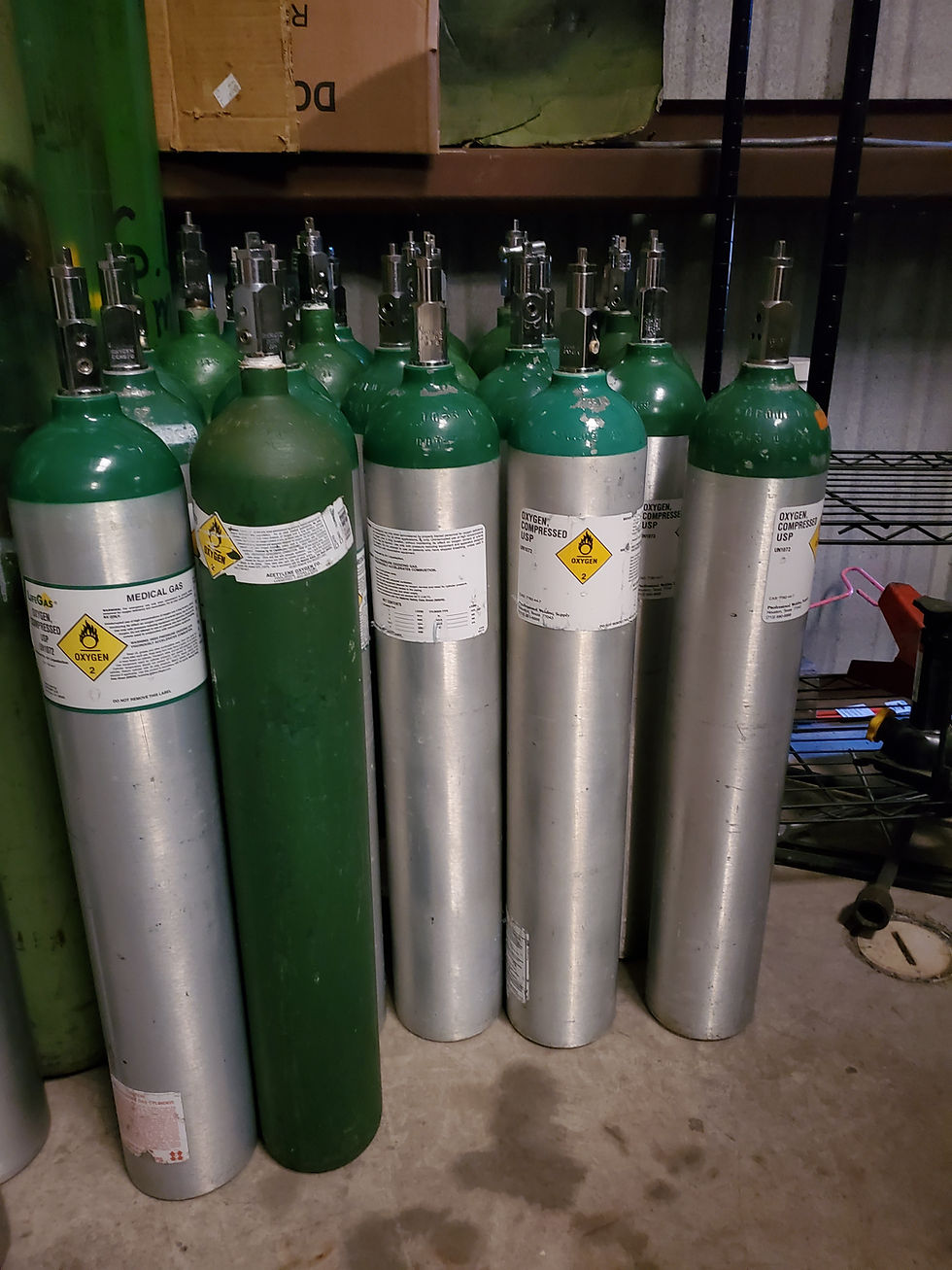 Thumbnail: Medical Oxygen Cylinder