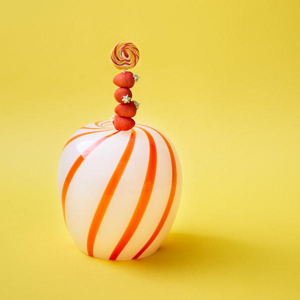 RED CANDY SIDETABLE