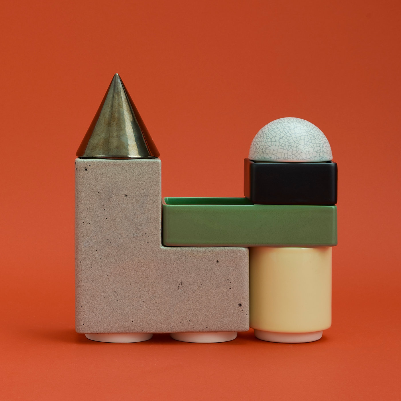 KNSTRKT set of 6 large stackable ceramic pieces by STUDIO BERG