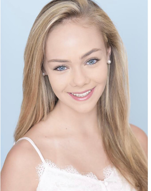 Kendall Kuczek Headshot 10.2018.jpeg