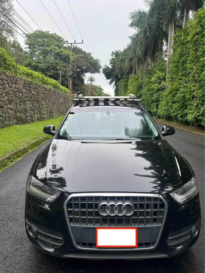 Miniatura: Audi Q3