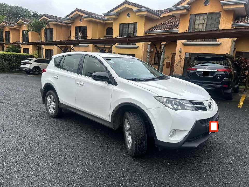 Miniatura: Toyota RAV4