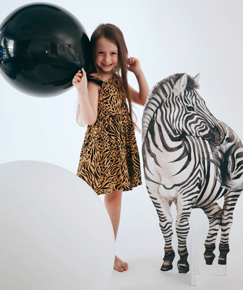 ג'ירפה וזברה דמויות גדולות | Bumaga studio