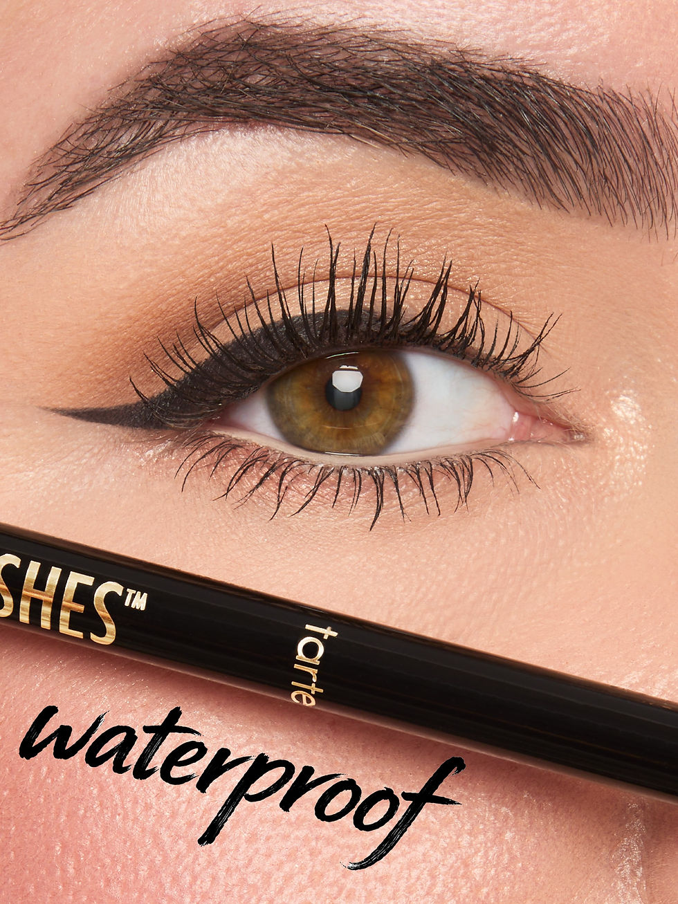 common__lights,-camera,-lashes-precision-liner-+-sharpener__03.jpg