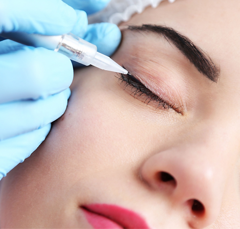 eyeliner%25252520makeup_edited_edited_edited_edited.png