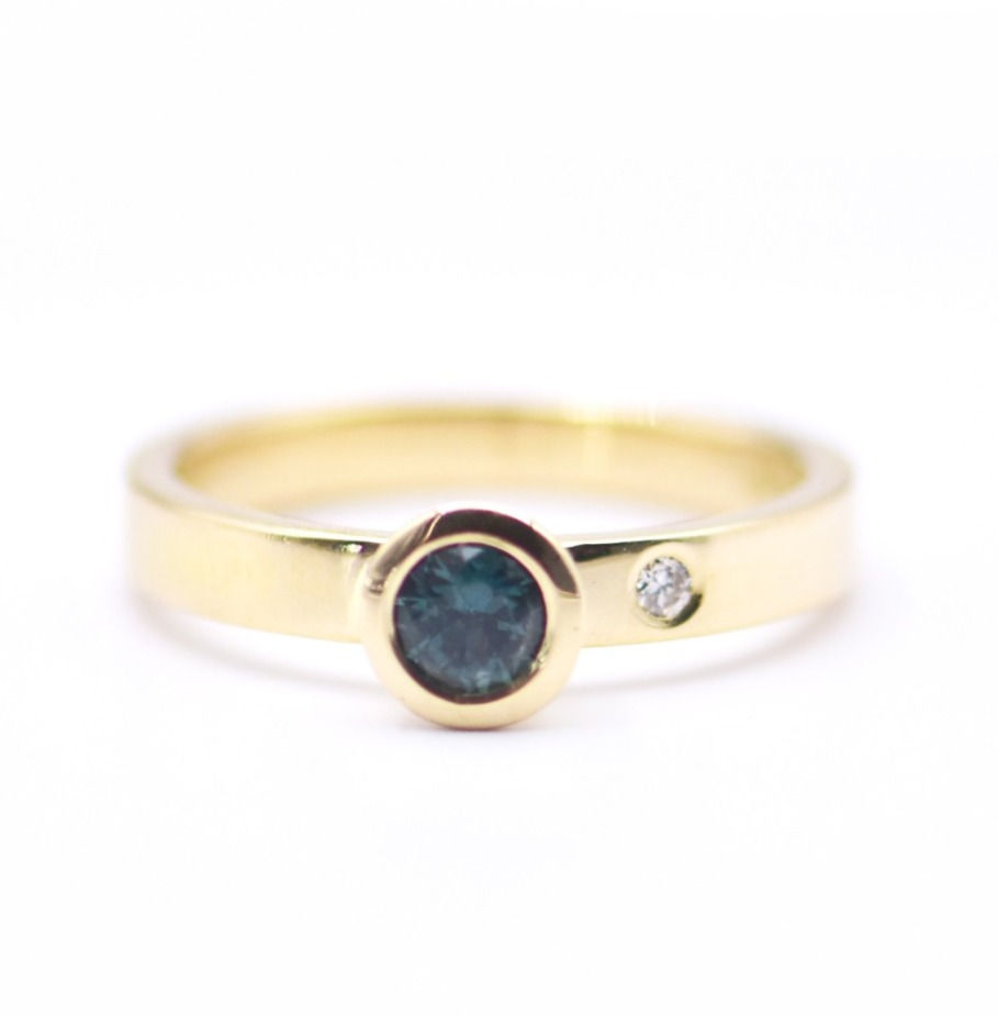 Thumbnail: A Z U L  Australian Sapphire Engagement Ring. Size L