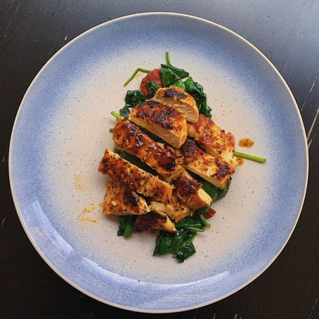 15 Minute Recipe: Peri Peri Chicken with Spinach and Chorizo