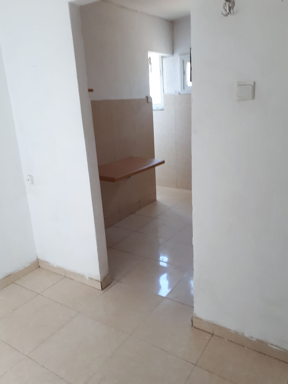 תמונה ממוזערת: דירת 2 חדרים גדולים ברחוב הנשיא בצפת
