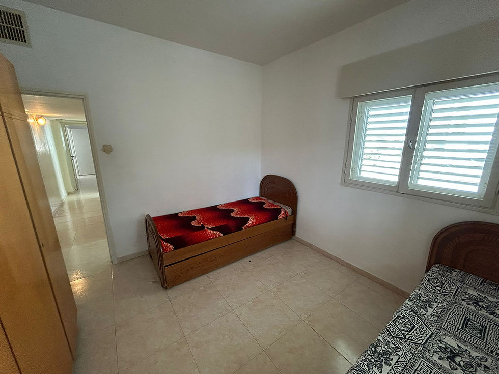 תמונה ממוזערת: להשכרה ברחוב גולומב טבריה