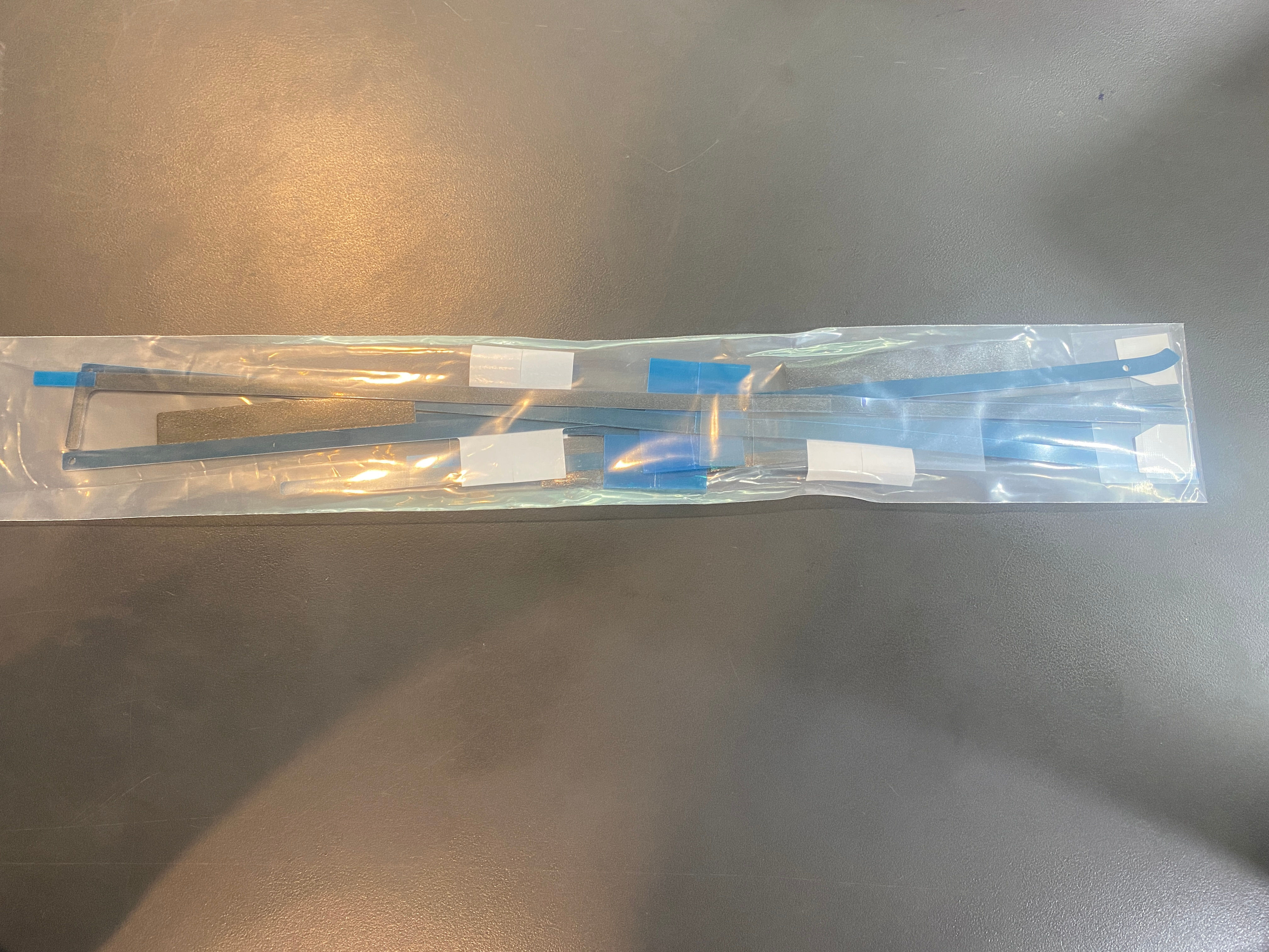 สติ๊กเกอร์ iMac Slim 21.5" A1418 2012-2019 ของเเท้