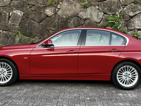 BMW 32oi Luxuary 後期モデル入荷、近日中に発売です。