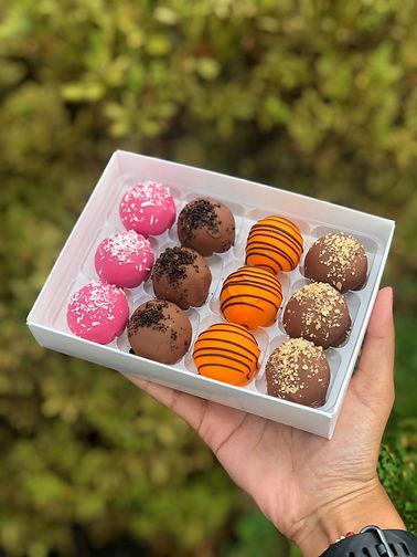 Happy Diwali Bees Pink Barfi 2021 Box Oreo Hazelnut & Orange.jpeg.jpeg