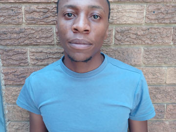 SECURITY OFFICIAL ARRESTED FOR BUSINESS ROBBERY