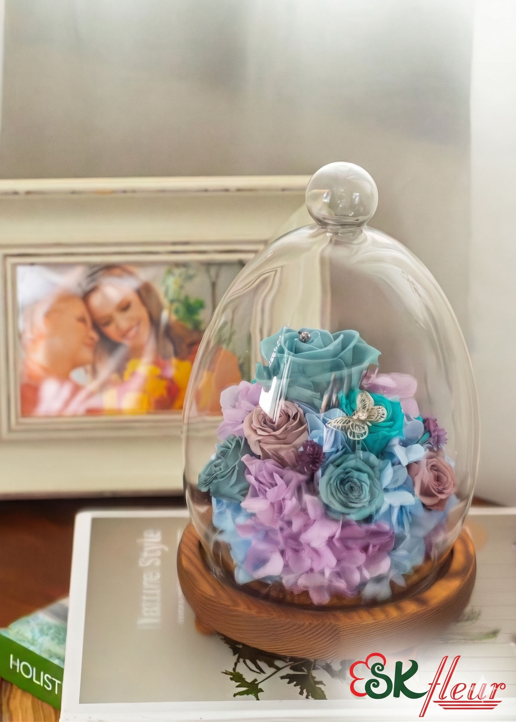 Preserved Flowers Dome - Horizon Blue Rose in Glass