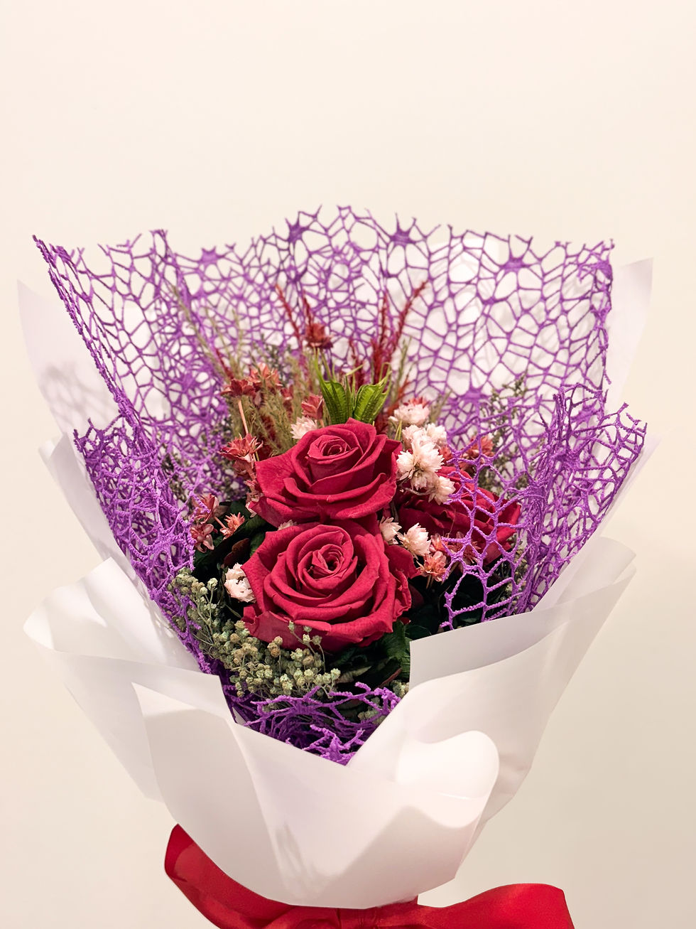 Beautiful Preserved Flower Bouquet Singapore: 3 Large Cardinal Roses