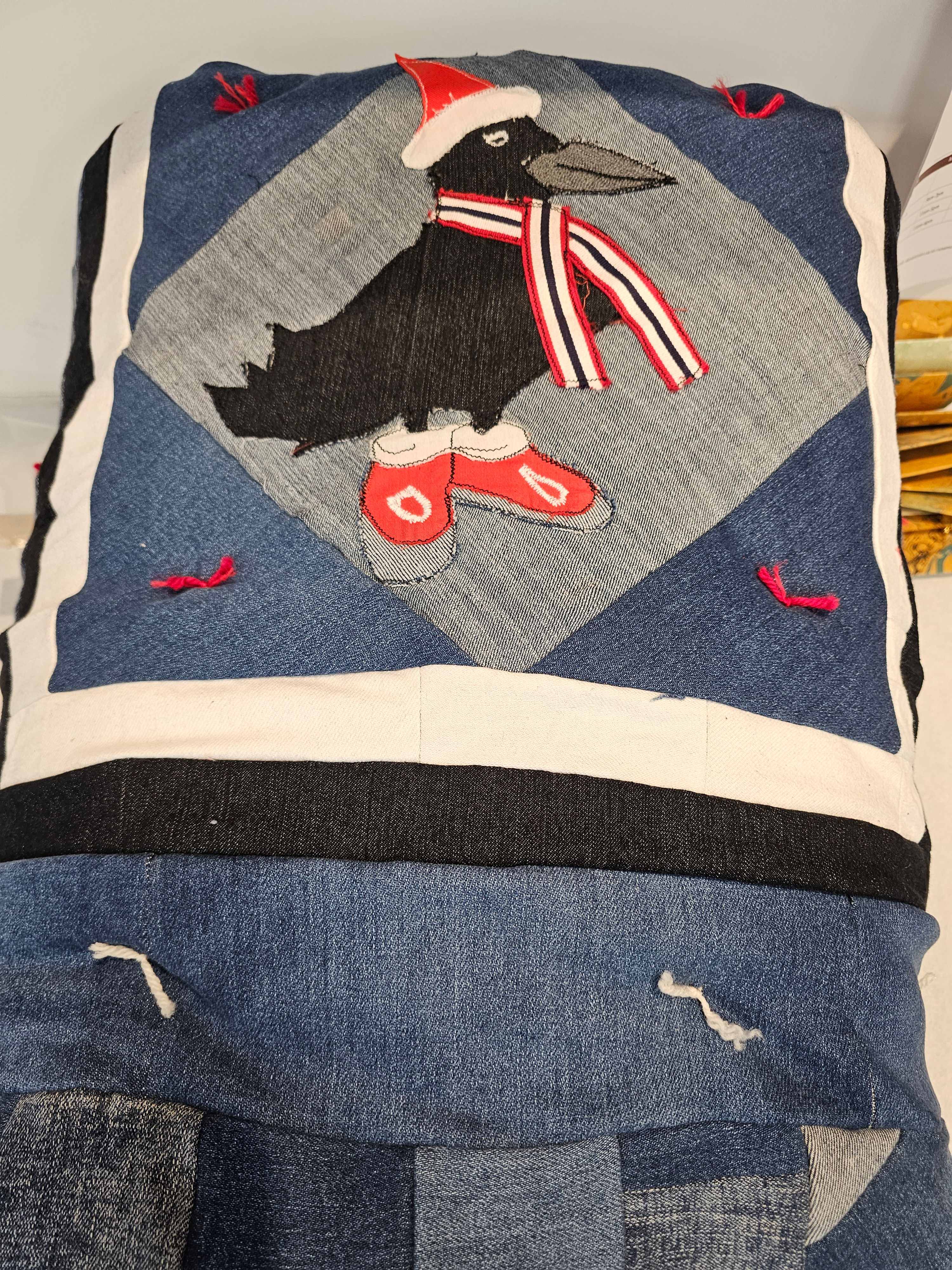 Thompson winter fest blanket 47×57 rustic look plad on the inside.