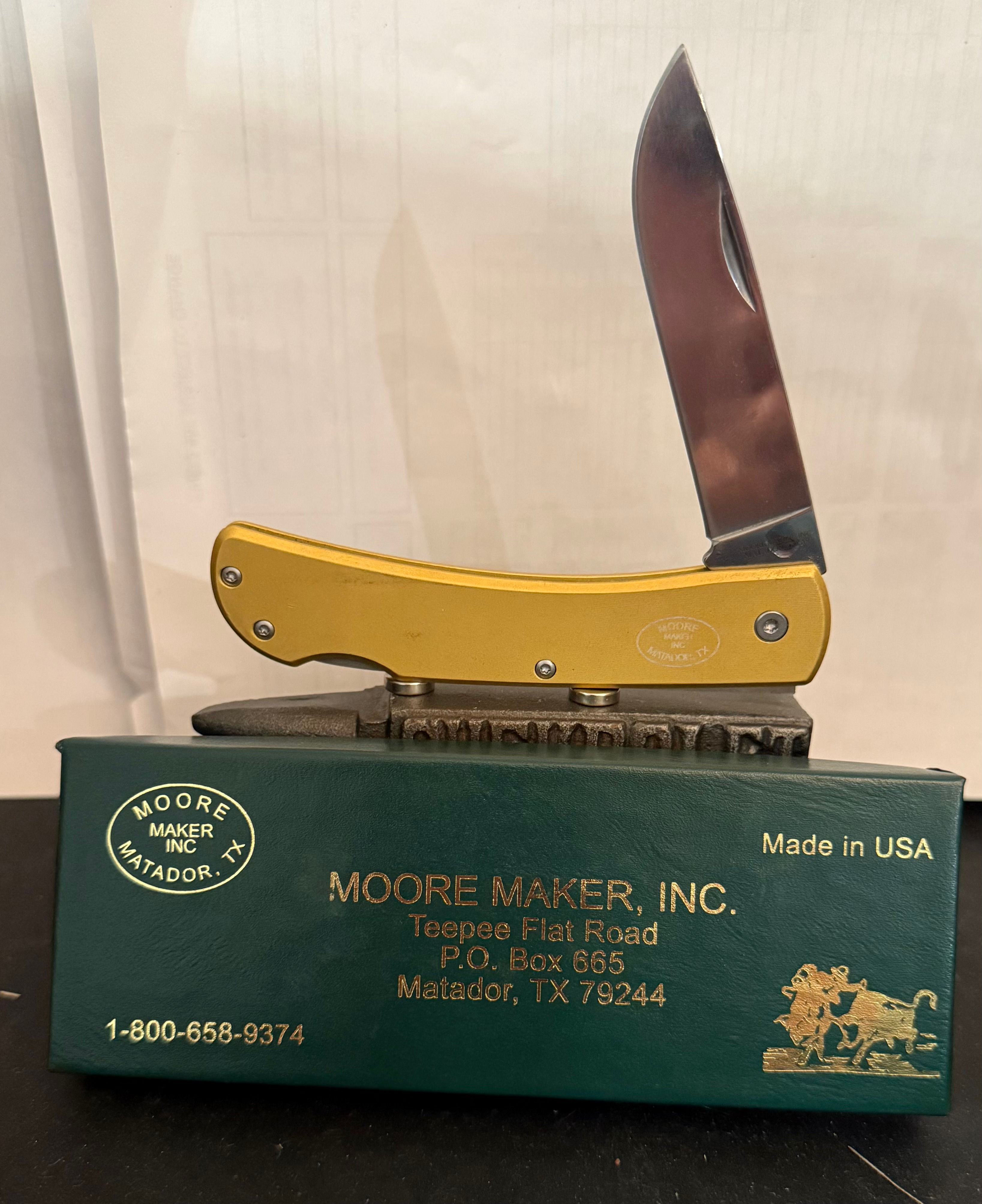 Moore Maker 1103C