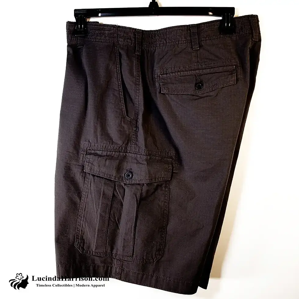 Thumbnail: Izod Saltwater Stretch Mens Cargo Shorts Khaki and Charcoal Flat Front Size 40