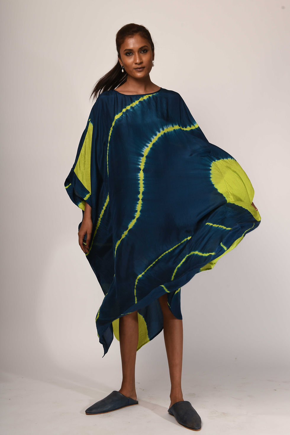 Thumbnail: Itajime Silk Boubou Kaftan | nebula/navy & acid yellow