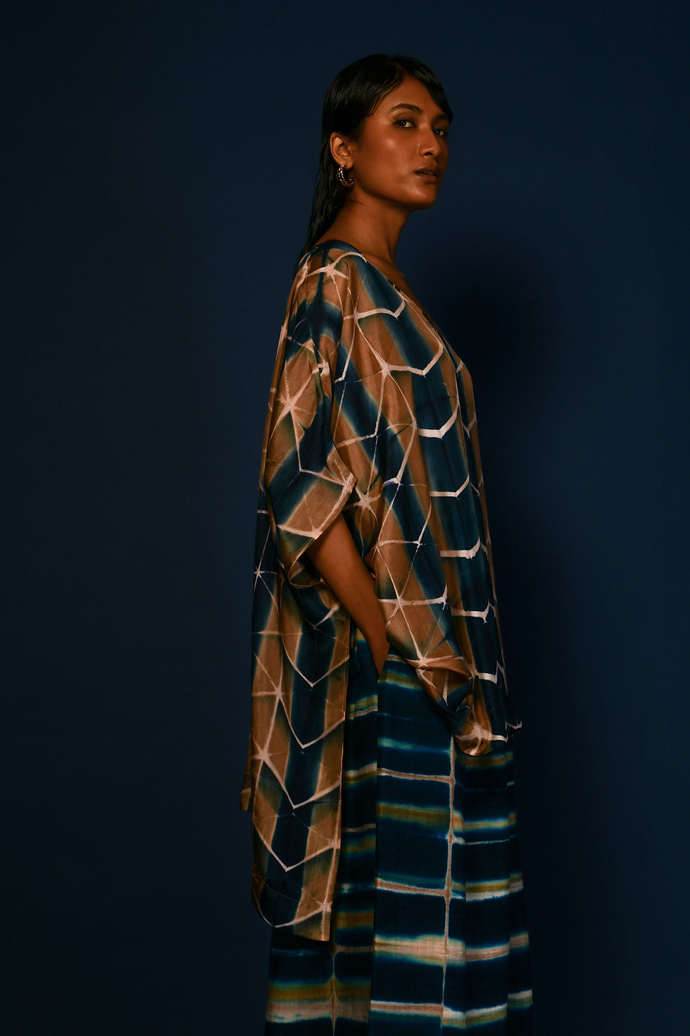 Thumbnail: Itajime Silk V-neck Poncho | balti