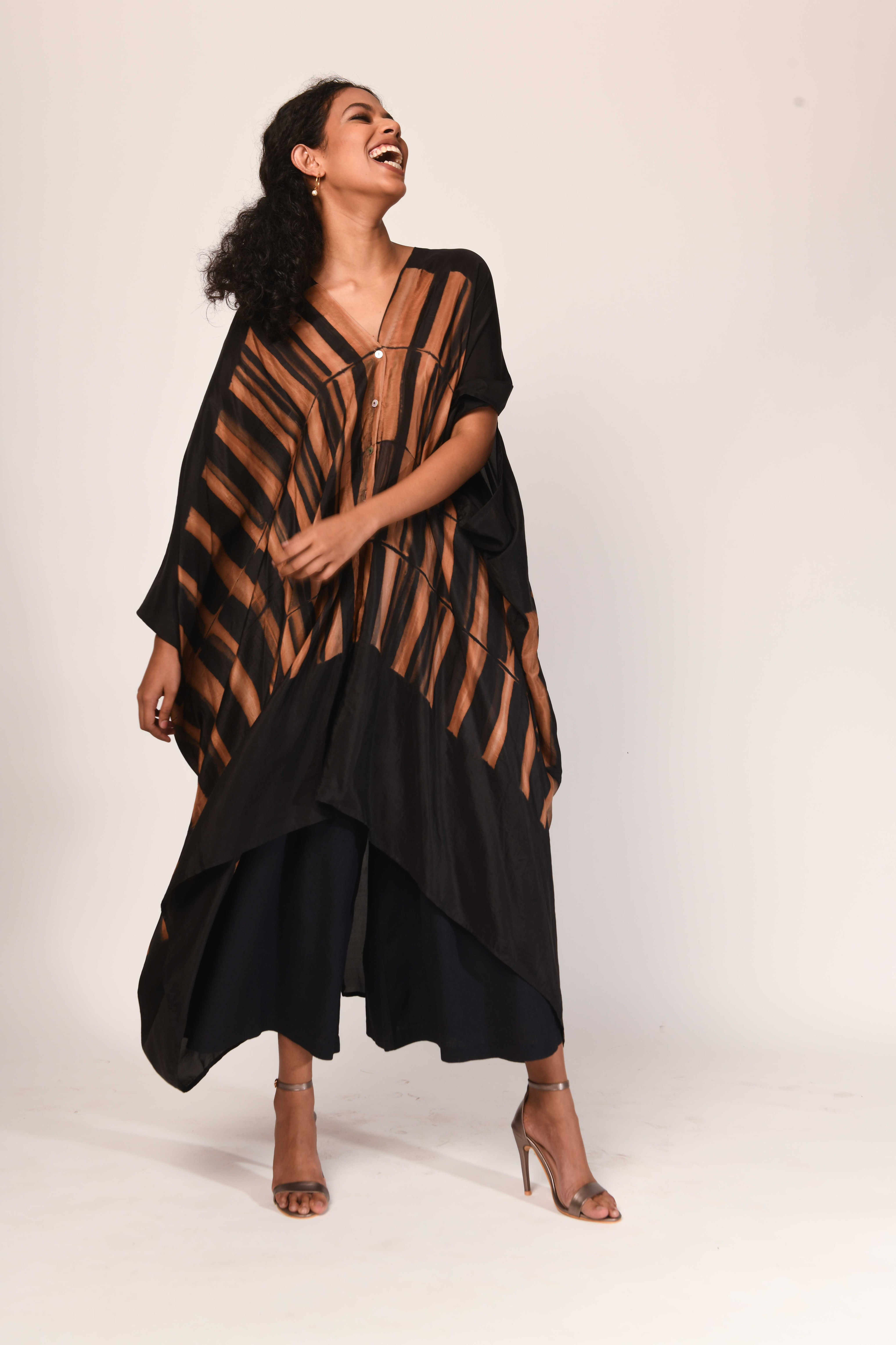 Itajime Silk Dune Kaftan | comet