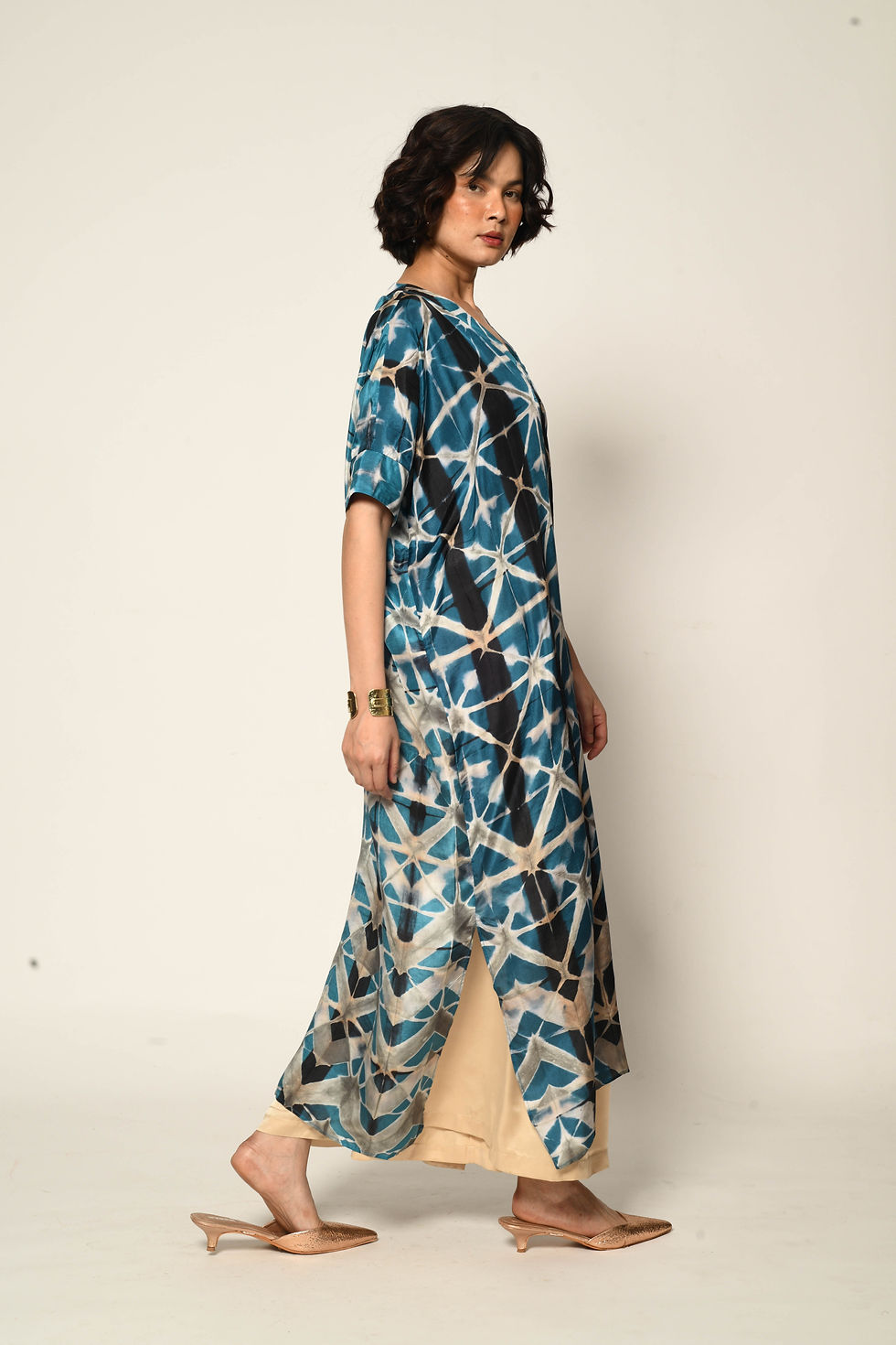 Thumbnail: Itajime Silk Box Kaftan | aandhee