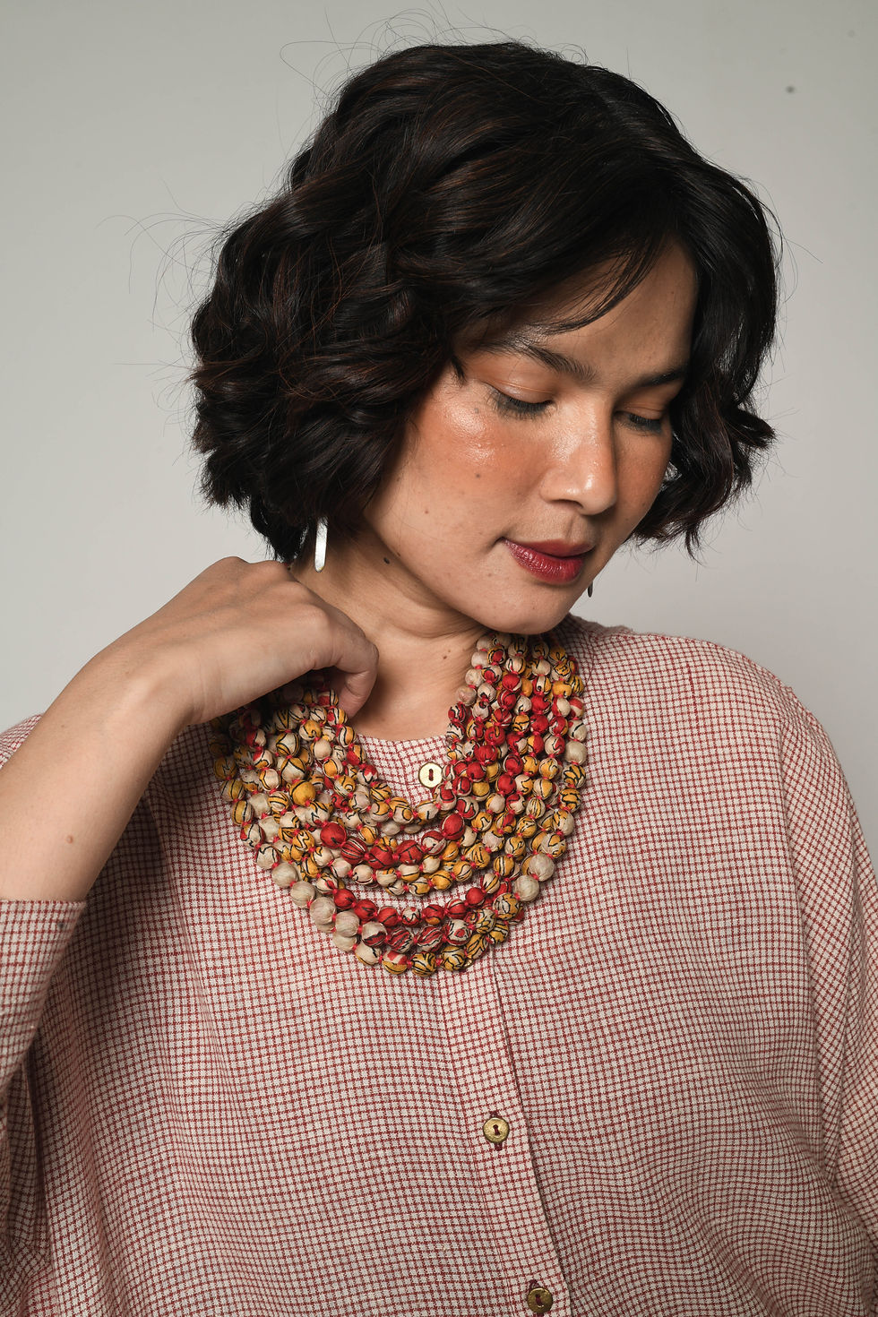 Thumbnail: Sari Bead Necklace - 12 string | orange, yellow & white