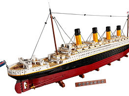 lego titanic.jpeg