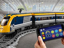 LEGO-City-Trains-2018.jpeg