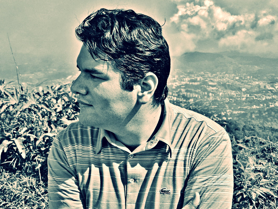 RODRIGO VALDEZ HERMOSO